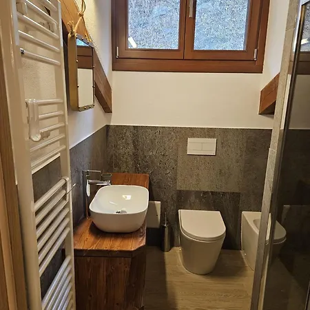 Rural Cachettes * La Salle