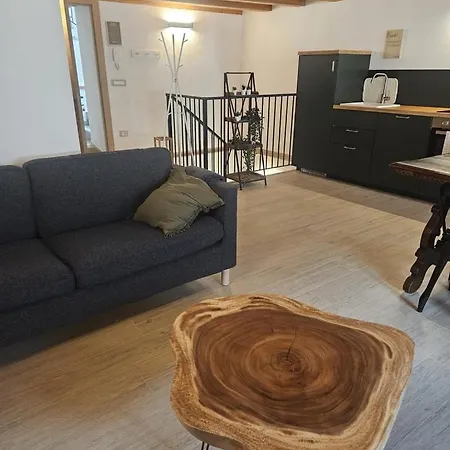 Rural Cachettes Apartment La Salle