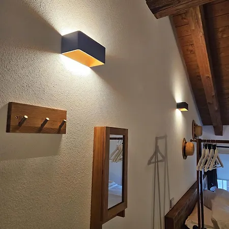 Rural Cachettes Apartment