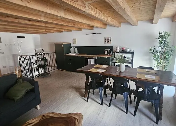 Rural Cachettes * La Salle